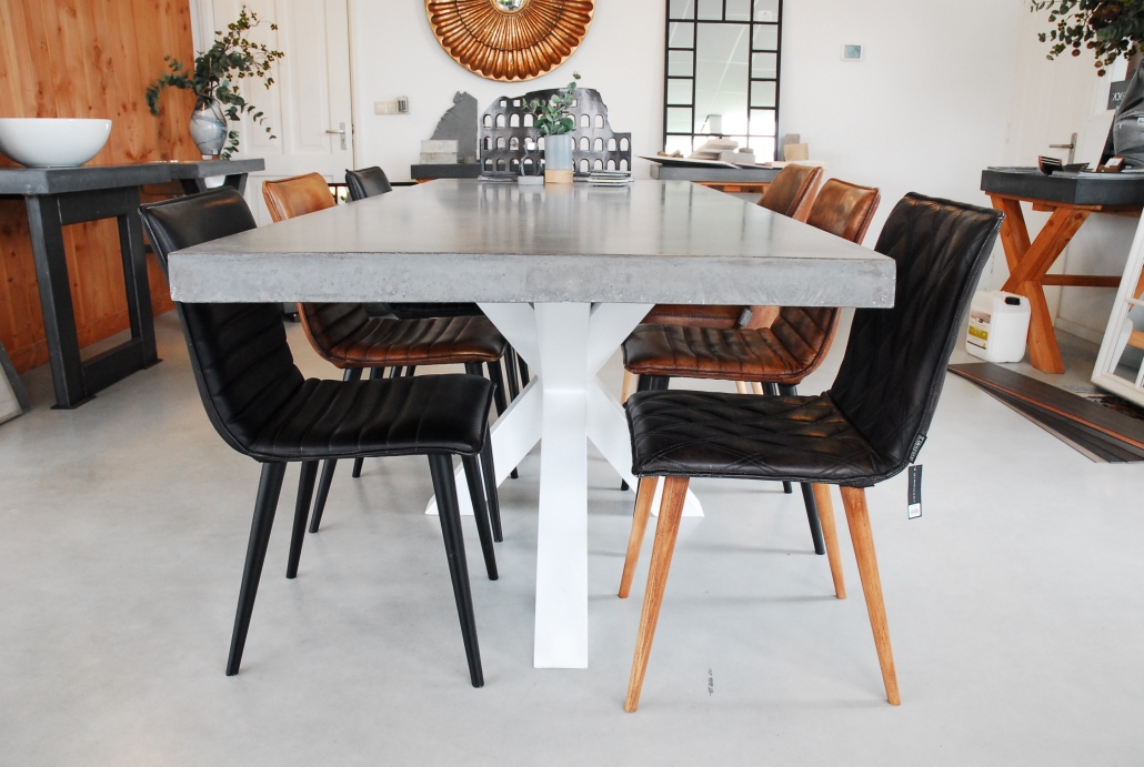 Tafel met kruispoot IDbeton